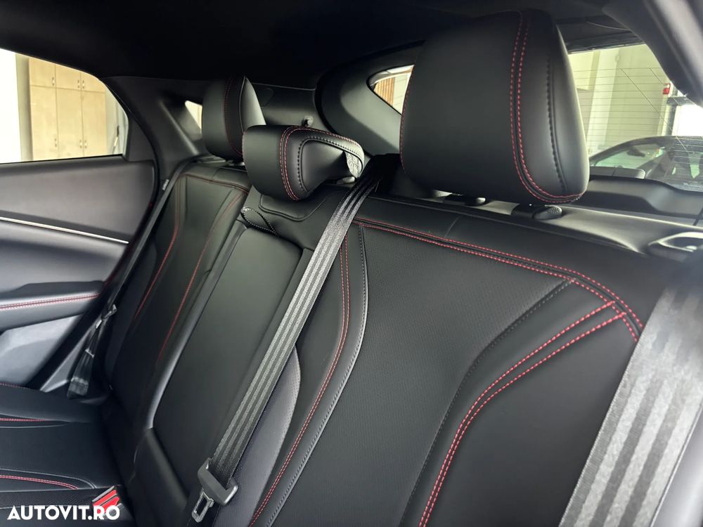 Ford Mustang Mach-E PREMIUM - 13