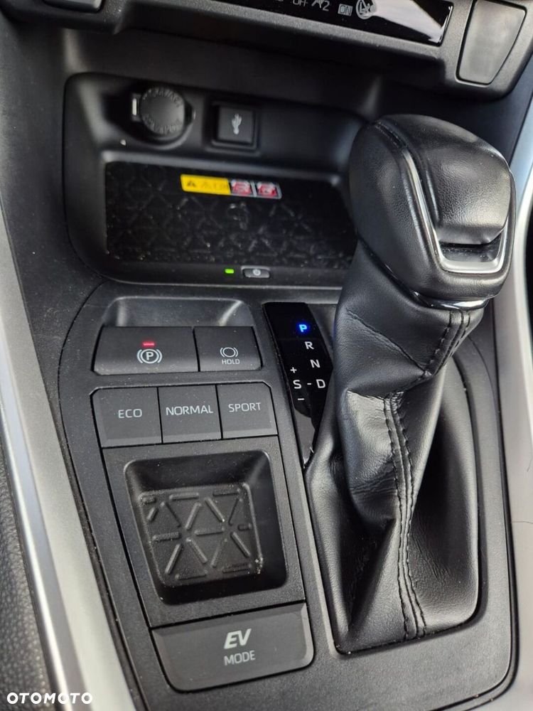 Toyota RAV4 2.5 Hybrid Comfort 4x2 - 22