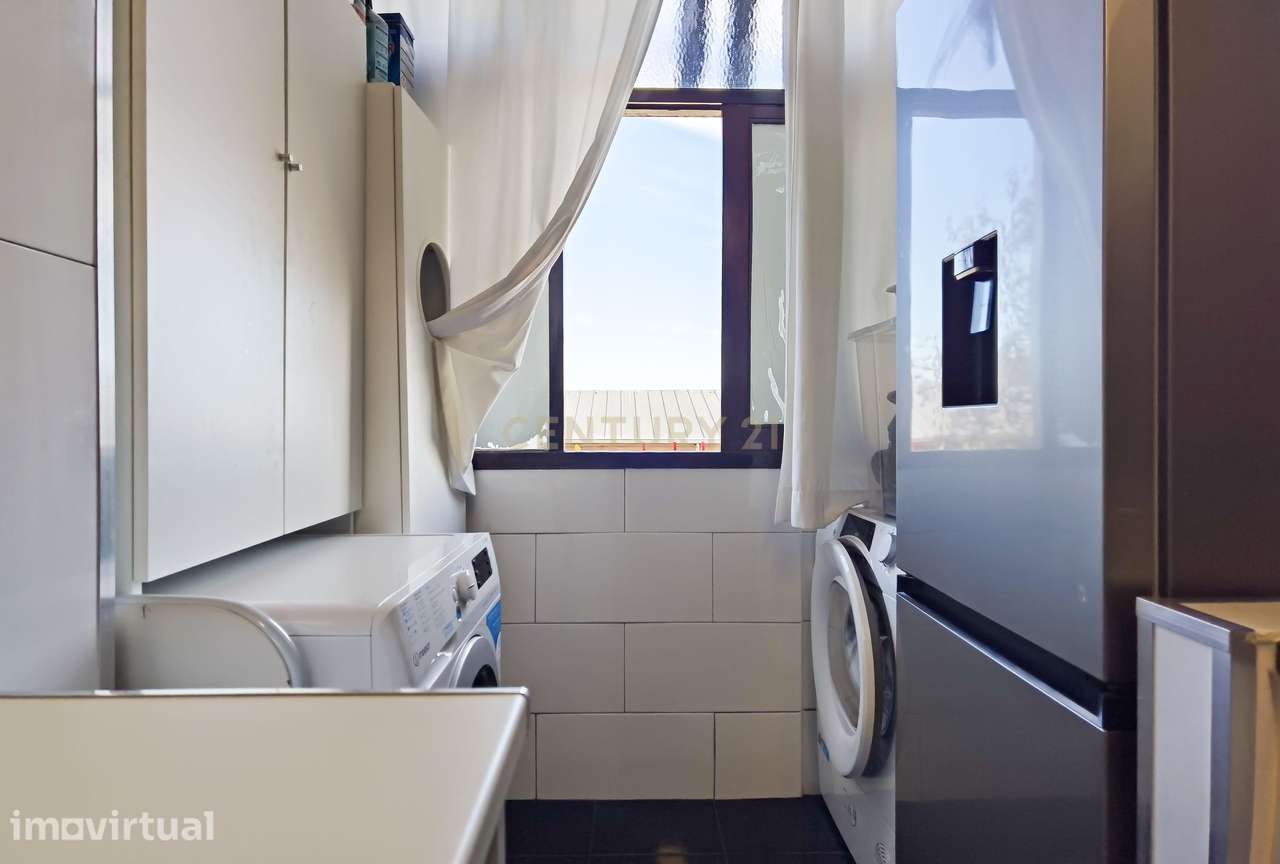 Apartamento T3 | Renovado | Metro (Contumil) | Porto - Grande imagem: 4/18