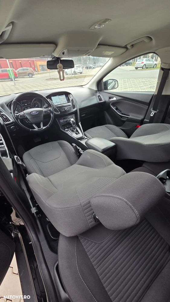 Ford Focus 1.5 EcoBlue Start-Stopp-System Aut. TITANIUM - 10