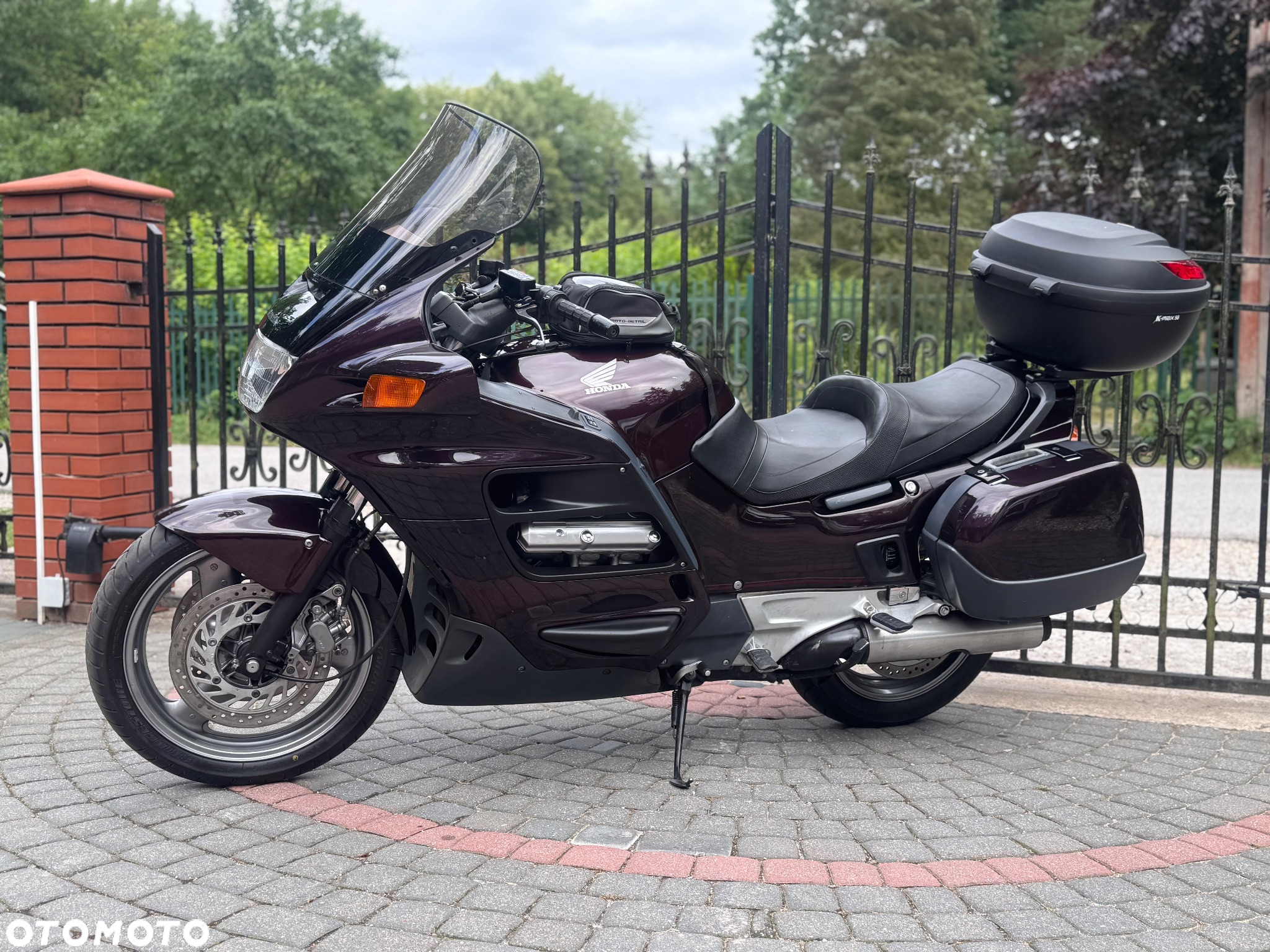 Honda ST - 6
