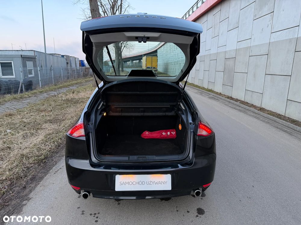 Renault Laguna dCi 150 FAP Bose - 12