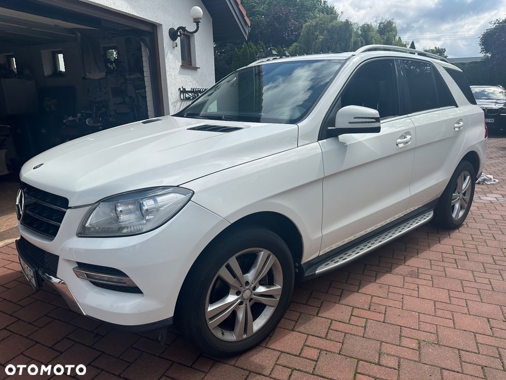 Mercedes-Benz ML - 4