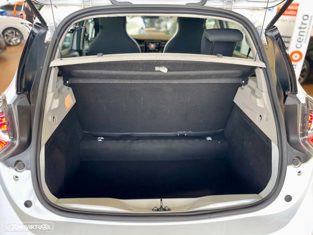 Renault Zoe (c/ Bateria) Z.E. 50 LIFE - 29