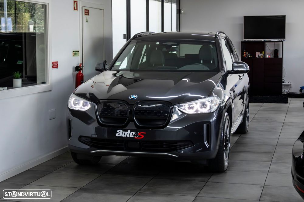 BMW iX3 Inspiring - 1