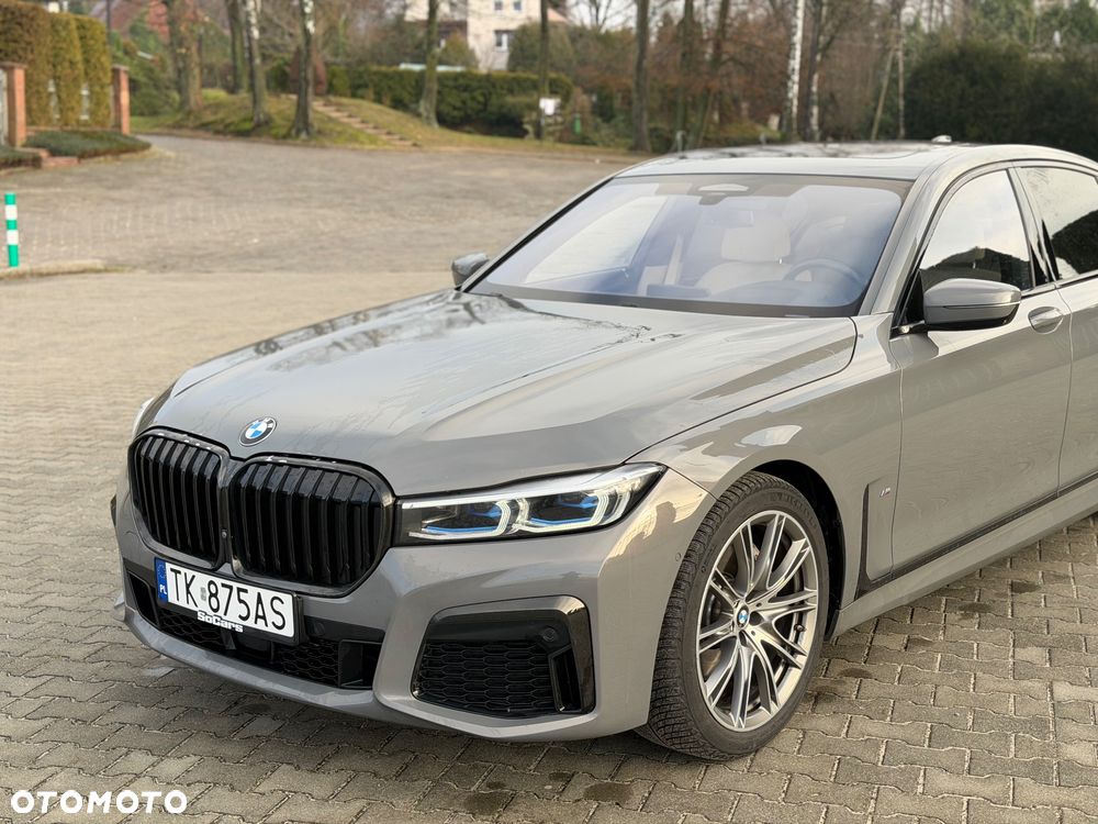 BMW Seria 7 730d xDrive mHEV - 4
