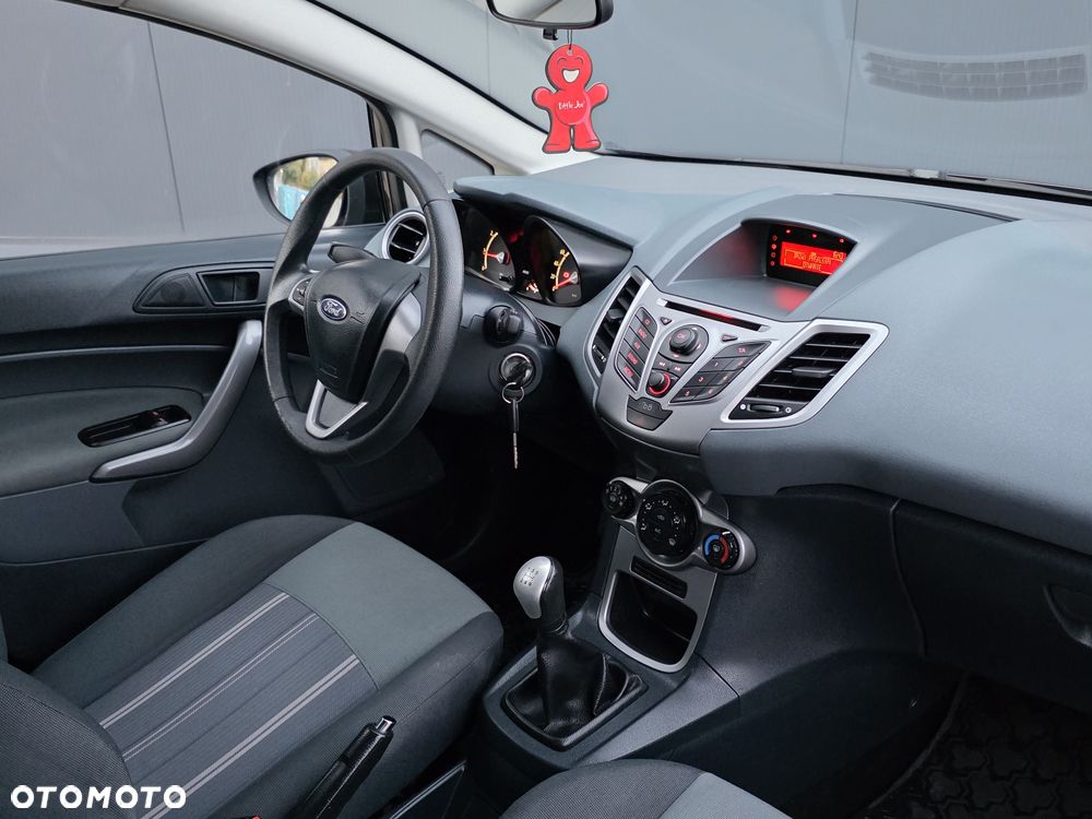 Ford Fiesta 1.25 Viva - 14
