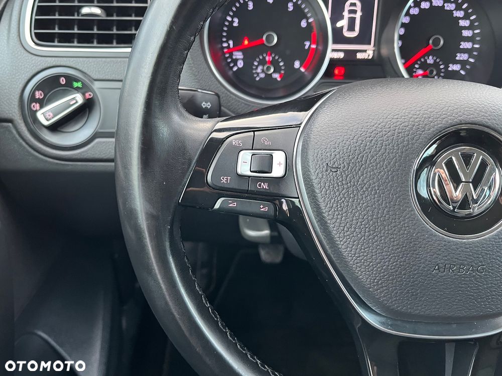 Volkswagen Polo 1.2 TSI (Blue Motion Technology) Comfortline - 30