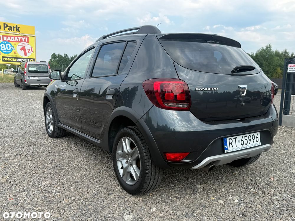 Dacia Sandero TCe 90 (S&S) Comfort - 18