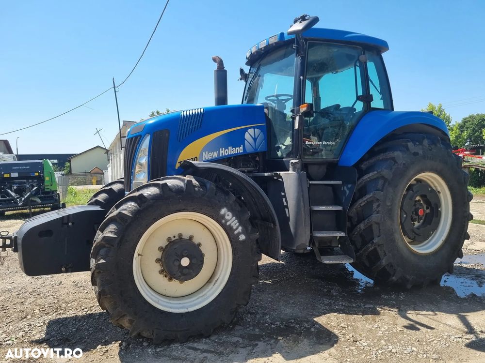 New Holland 8030
