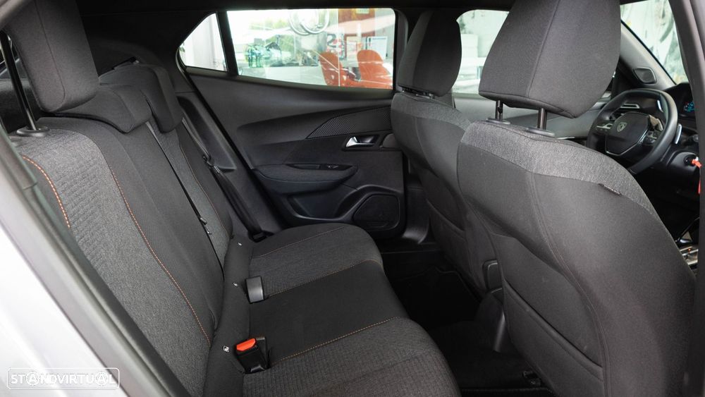 Peugeot 2008 1.2 Hybrid Style e-DCS6 - 10