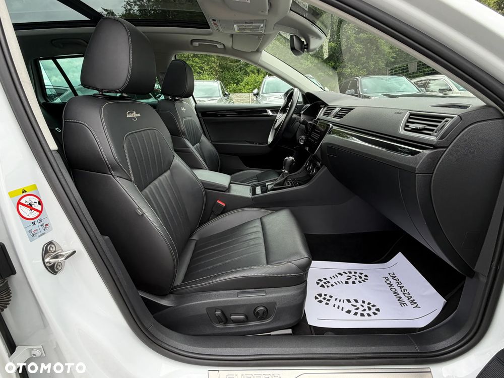Skoda Superb 2.0 TDI SCR 4x4 L&K DSG - 32