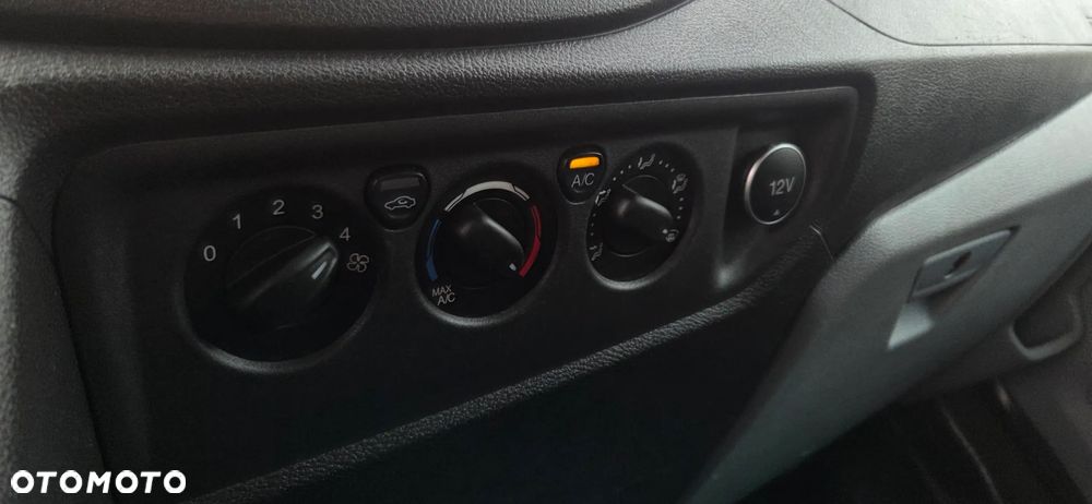 Ford TRANSIT - 26