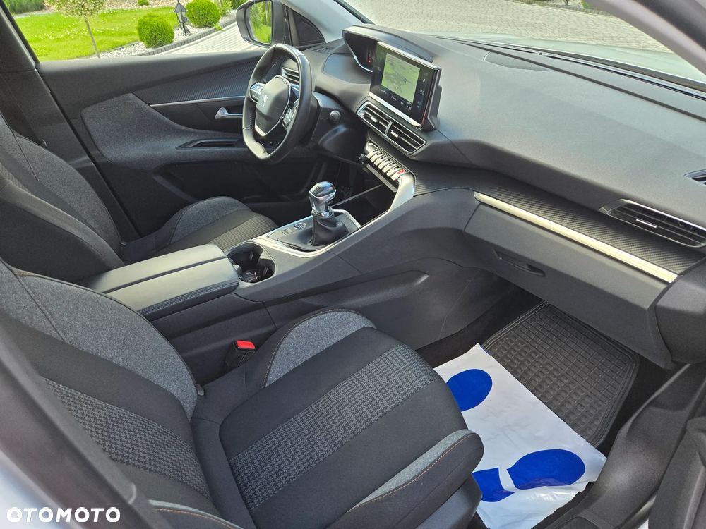 Peugeot 5008 BlueHDi 130 Active Pack - 15