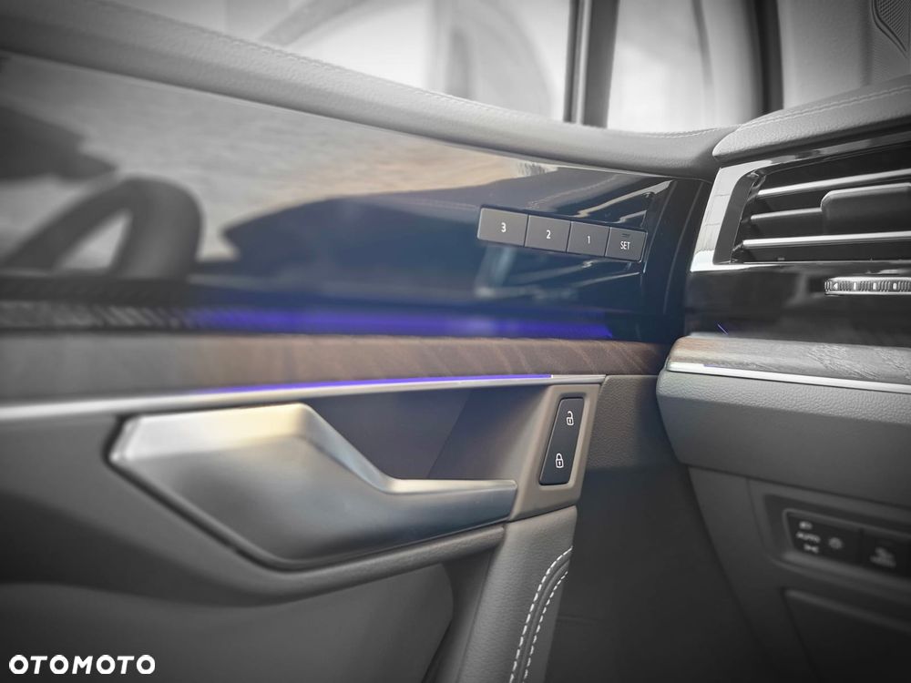 Volkswagen Touareg 3.0 V6 TDI 4Motion Elegance - 30