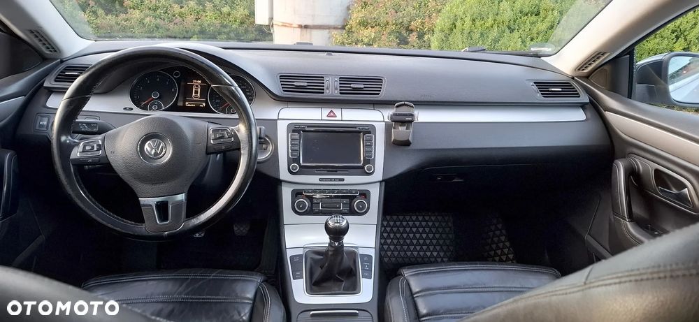 Volkswagen Passat CC 2.0 TSI - 11
