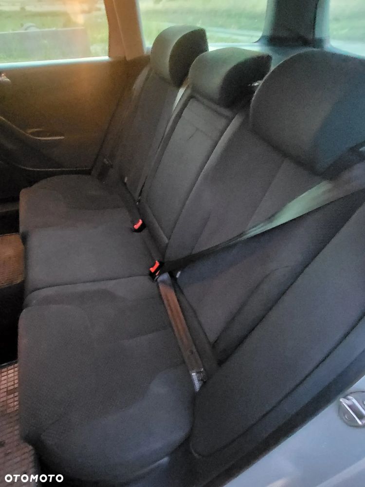 Volkswagen Passat 2.0 TDI 4Mot Highline - 6