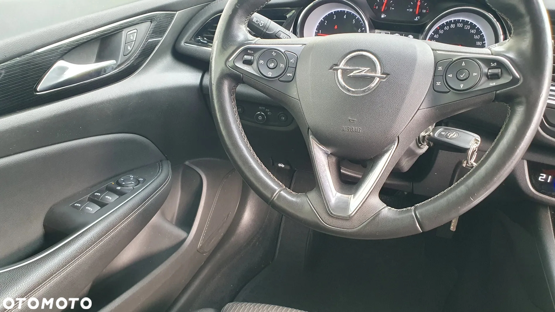 Opel Insignia 1.5 T Innovation S&S - 18