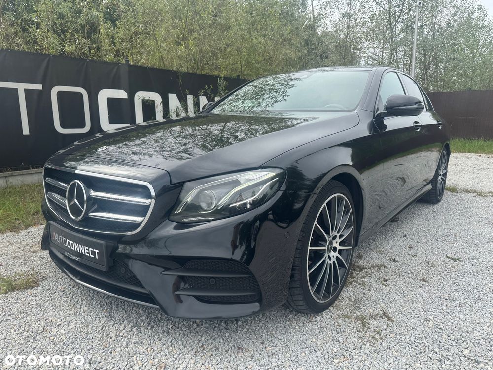 Mercedes-Benz Klasa E 200 9G-TRONIC AMG Line - 2