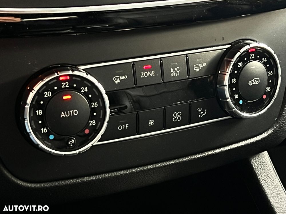 Mercedes-Benz GLE 400 4Matic 9G-TRONIC AMG Line - 26