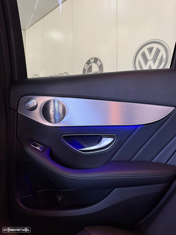 Mercedes-Benz C 300 de AMG Line - 23