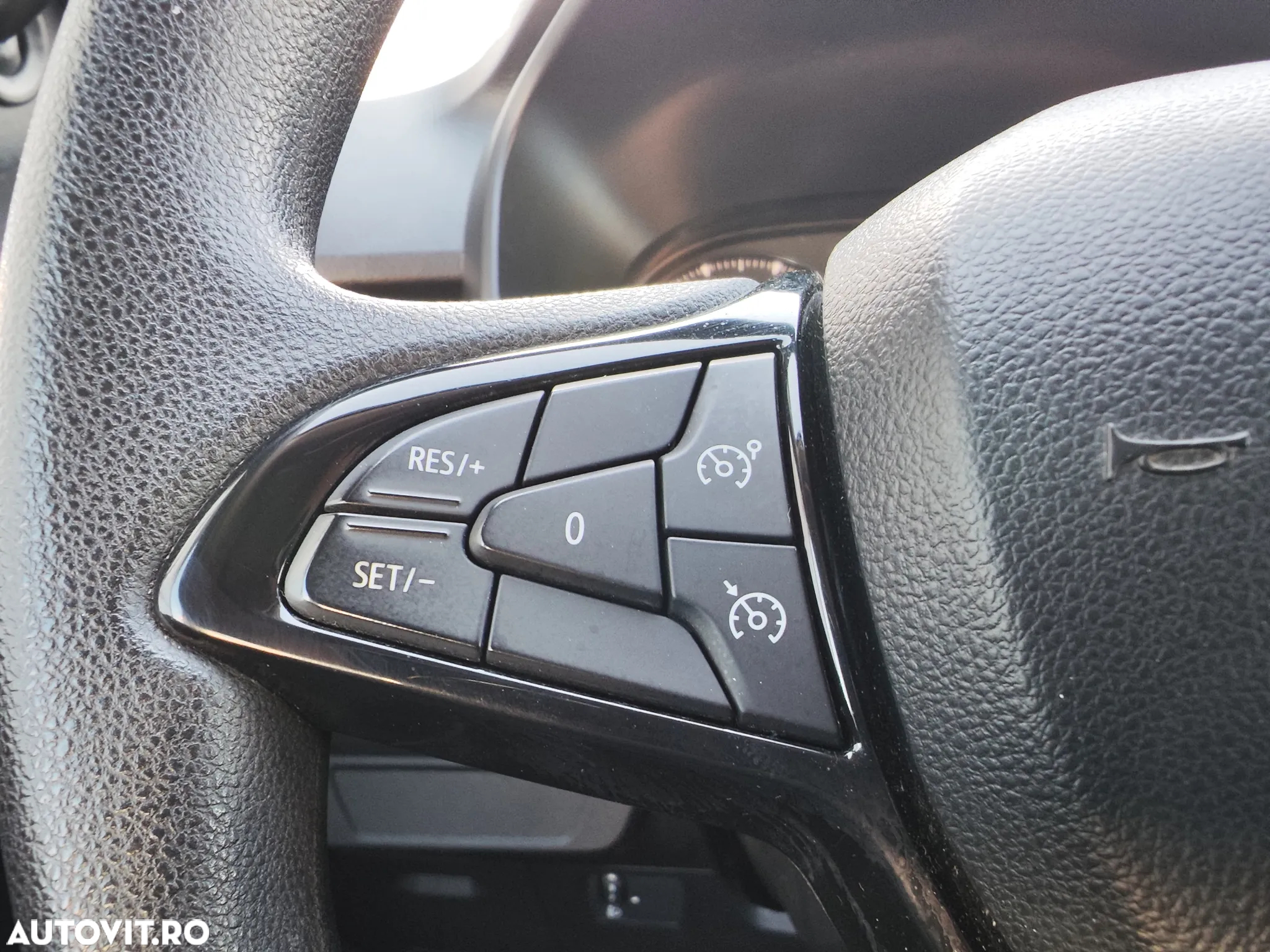 Dacia Logan - 16