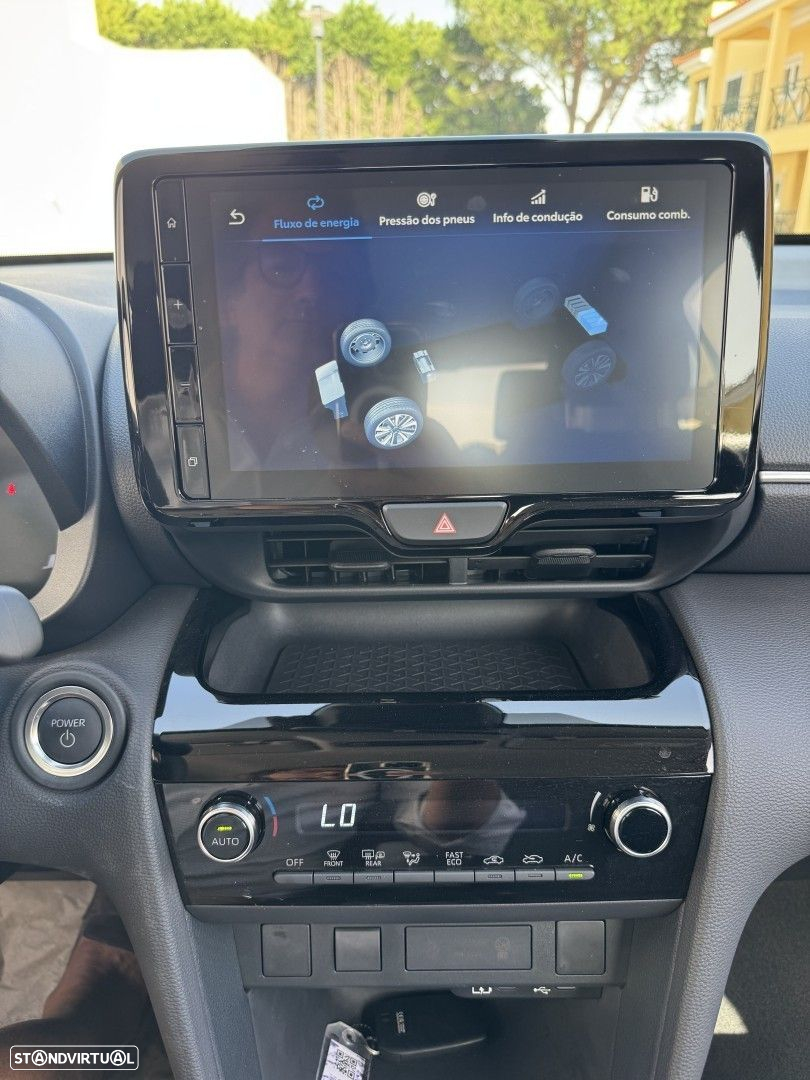 Toyota Yaris Cross 1.5 HDF Comfort Plus - 9