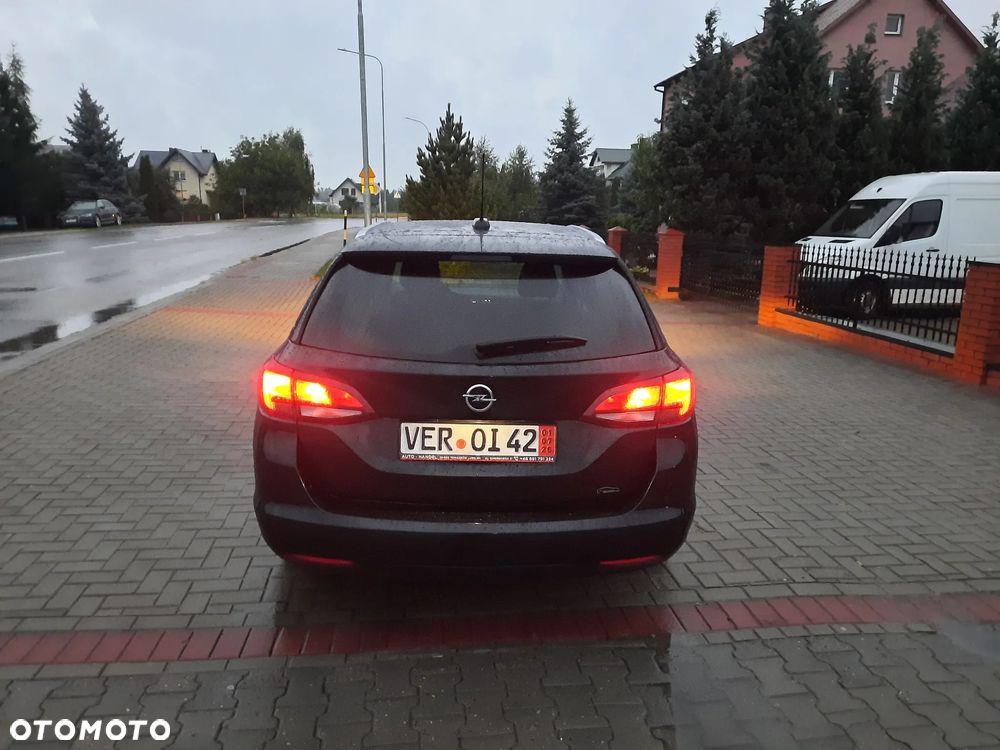 Opel Astra - 9