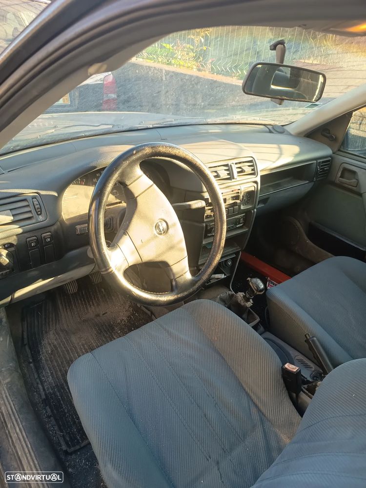 Opel Vectra 1.4 GL Diamond - 2