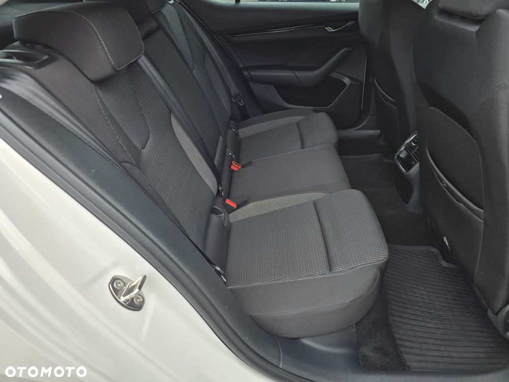 Skoda Octavia 1.5 TSI GPF ACT Ambition - 13