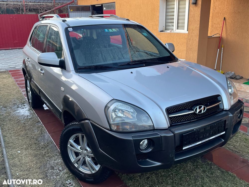 Hyundai Tucson 2.0 CRDI 2WD GLS - 20