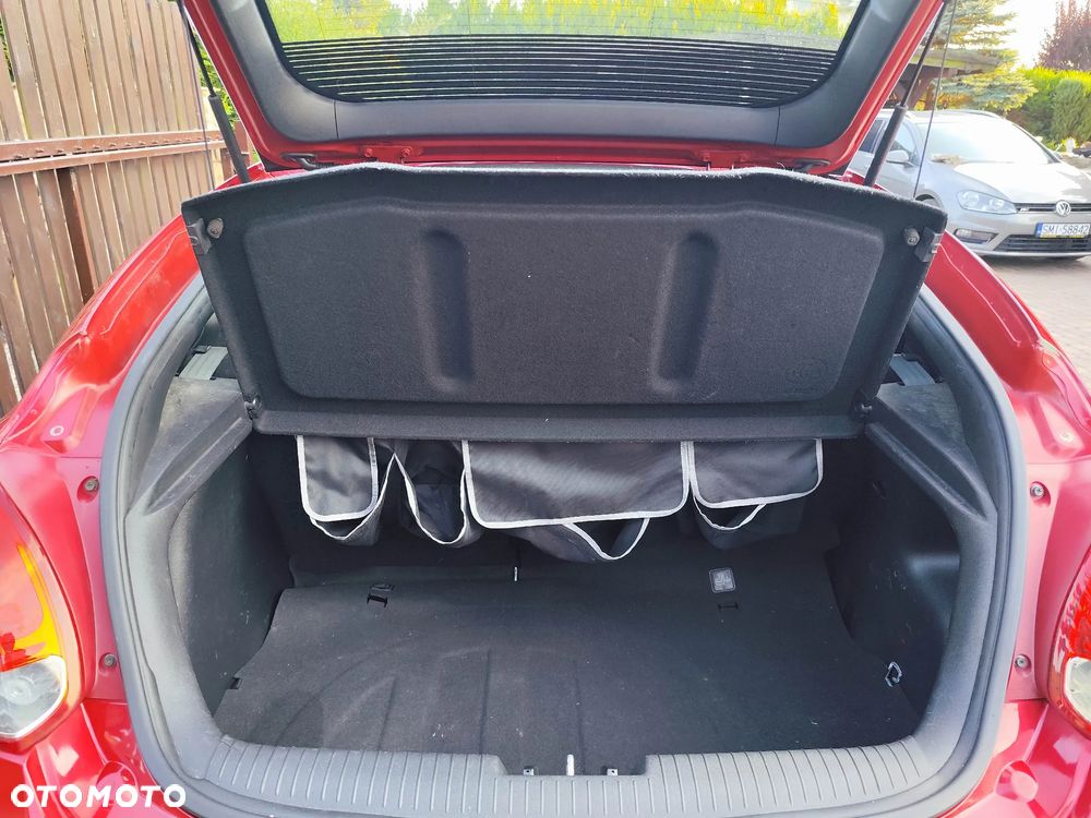 Hyundai Veloster 1.6 Style - 9