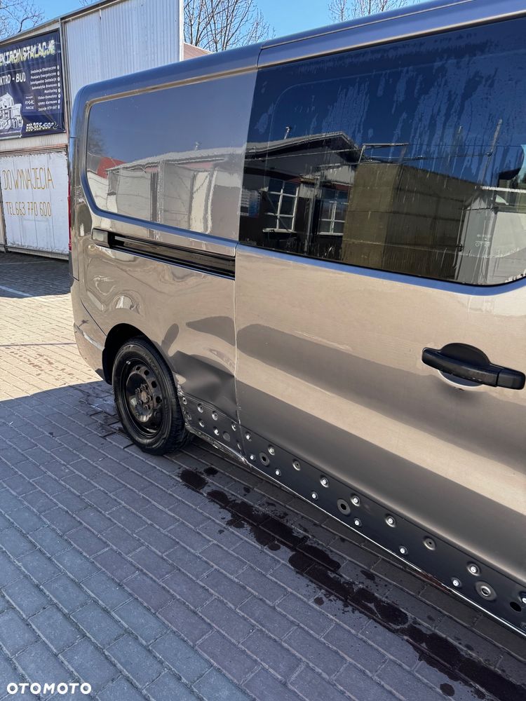 Opel Vivaro - 9
