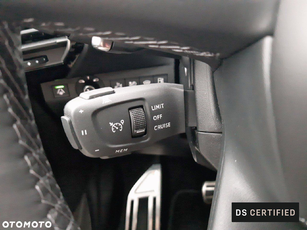 DS Automobiles DS 7 Crossback - 15