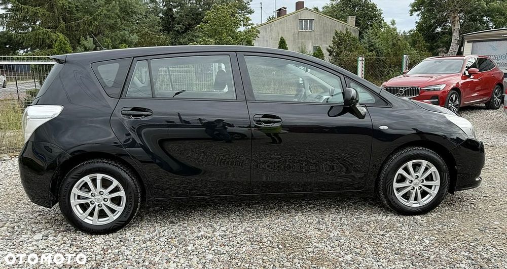 Toyota Verso - 3