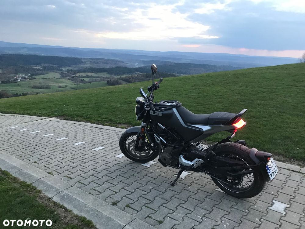 Husqvarna Svartpilen - 6