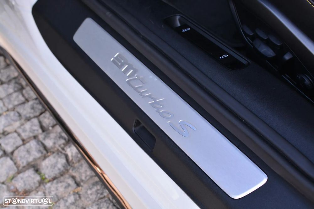Porsche 911 (992) Turbo S PDK - 34