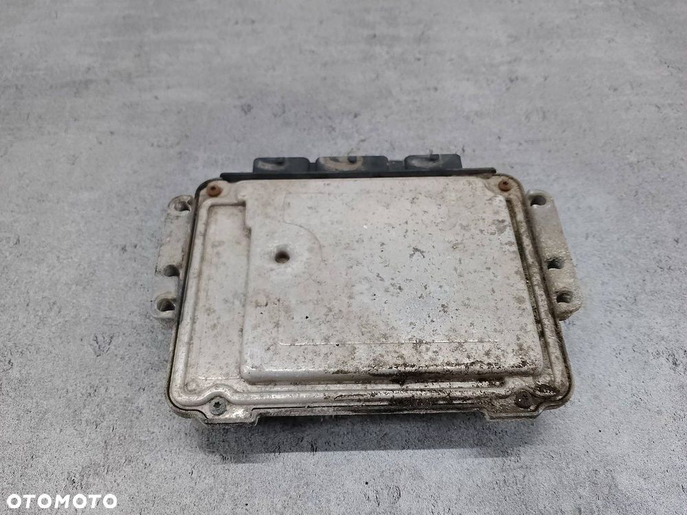 KOMPUTER, STEROWNIK RENAULT MASTER II FL 8200311550 0281011432 2.5  BOSCH - 4