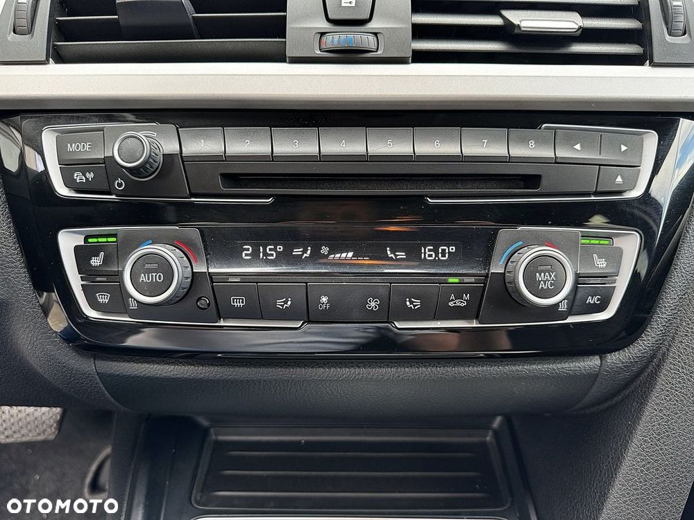 BMW Seria 3 318d - 19
