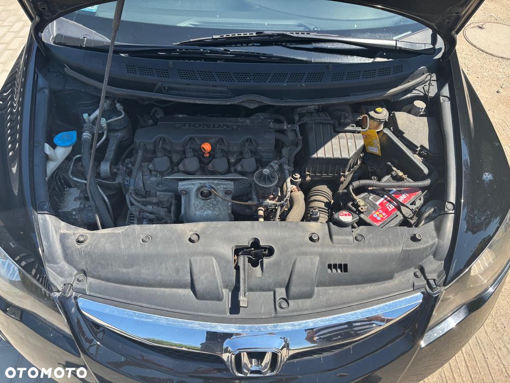 Honda Civic 1.8 Base - 4