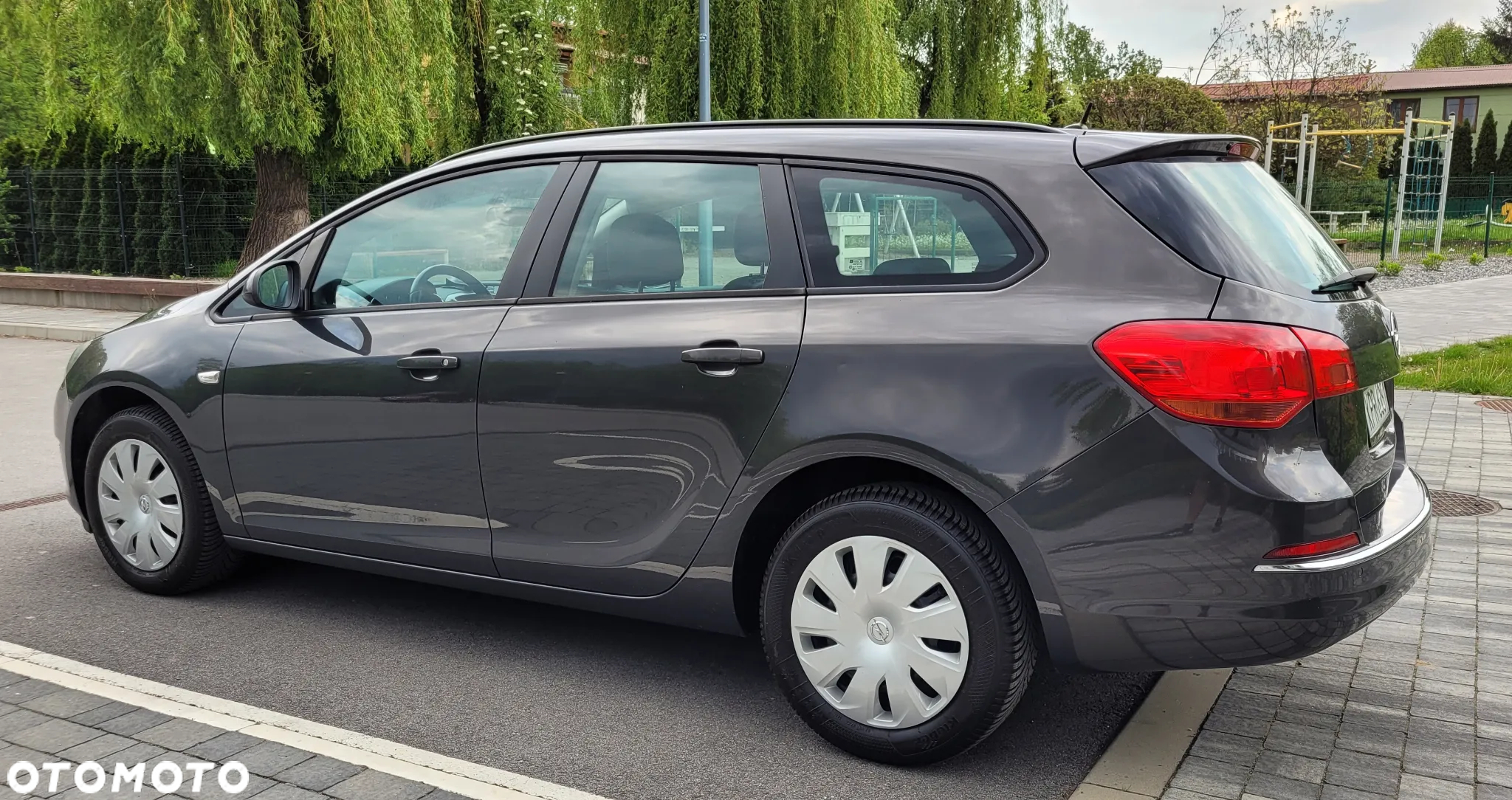 Opel Astra 1.6 Sports Tourer Active - 4