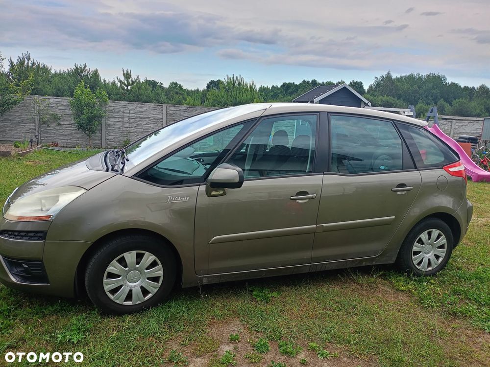 Citroën C4 Picasso 1.8 16V Advance - 1