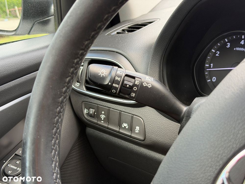 Hyundai i30 blue Kombi 1.4 Trend - 34