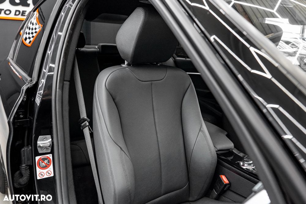 BMW Seria 3 318d Aut. Sport Line - 14