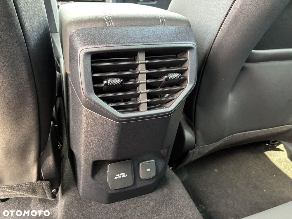 Volkswagen Amarok - 37