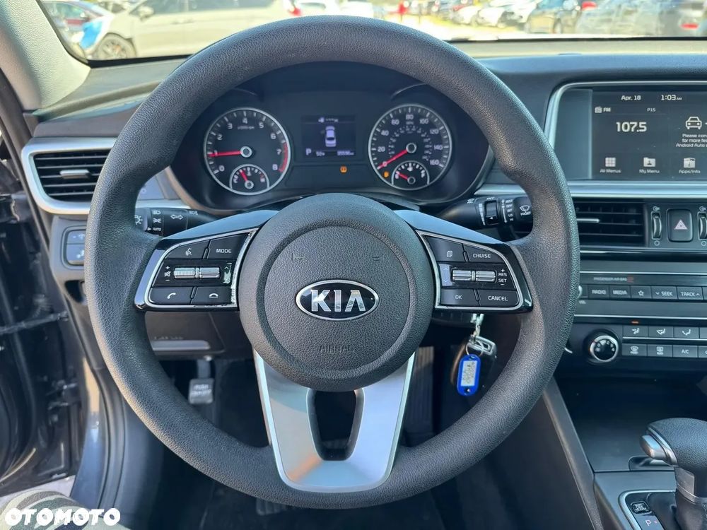 Kia Optima - 10