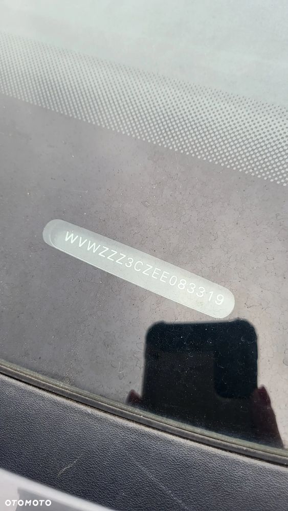 Volkswagen Passat 2.0 TDI Highline R-Style DSG - 36