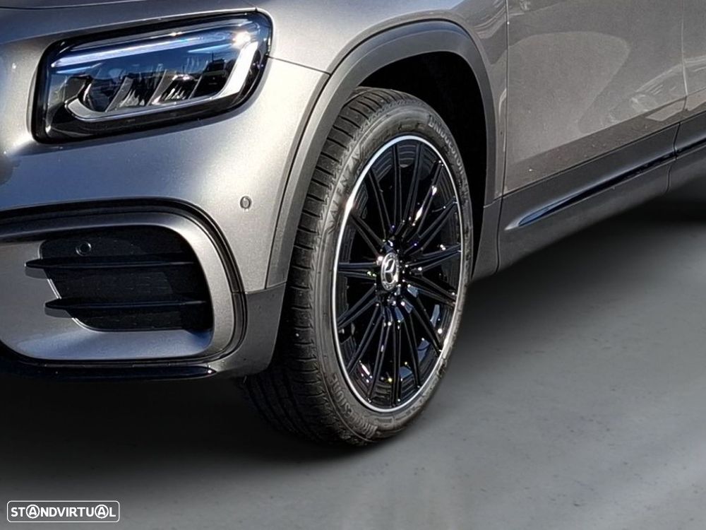 Mercedes-Benz GLB 180 d AMG Line - 4