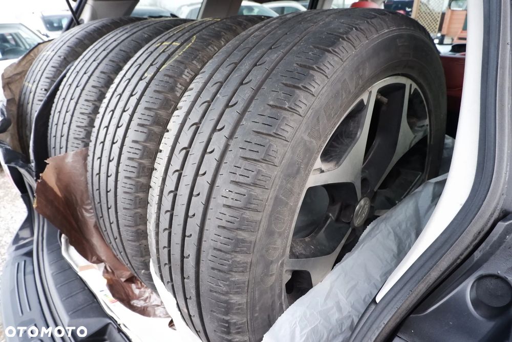 Subaru Forester 2.0XT Platinum Lineartronic - 15