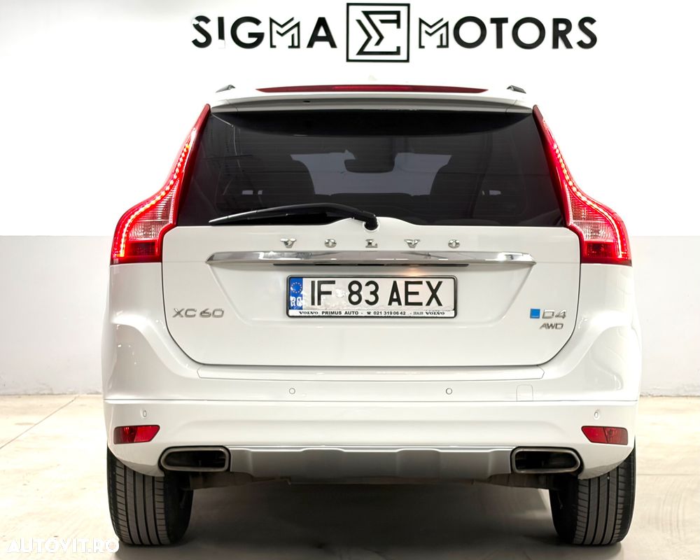 Volvo XC 60 D4AWD Momentum - 17